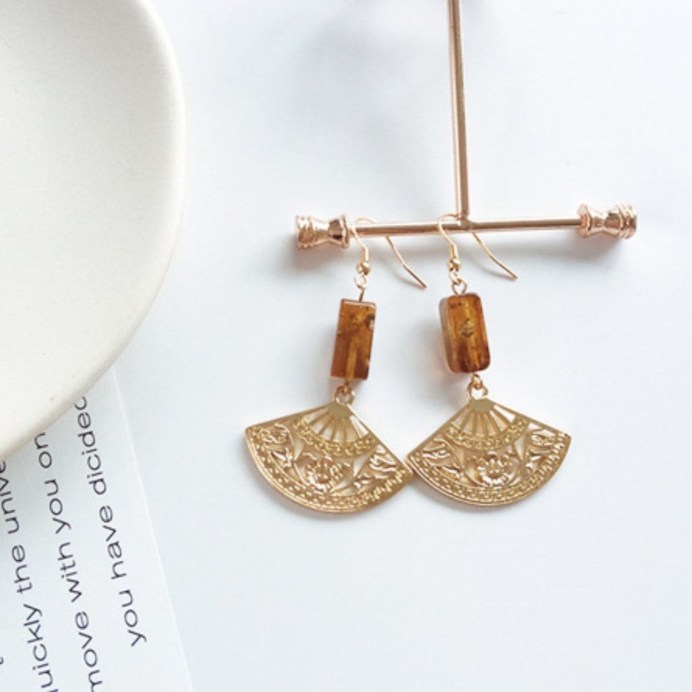 Ancient Asian Fan Stone Drop Earrings - Picture 2 of 11